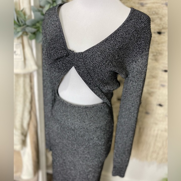 Nwt house of Harlow 1960 metallic black cutout knit sweater dress size M - Picture 3 of 6